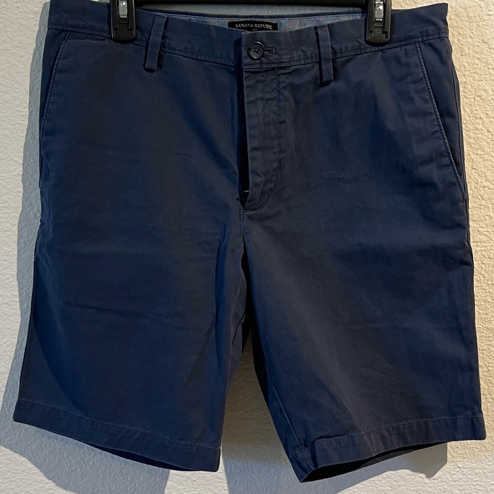Banana Republic Aiden Slim Fit Men’s Short